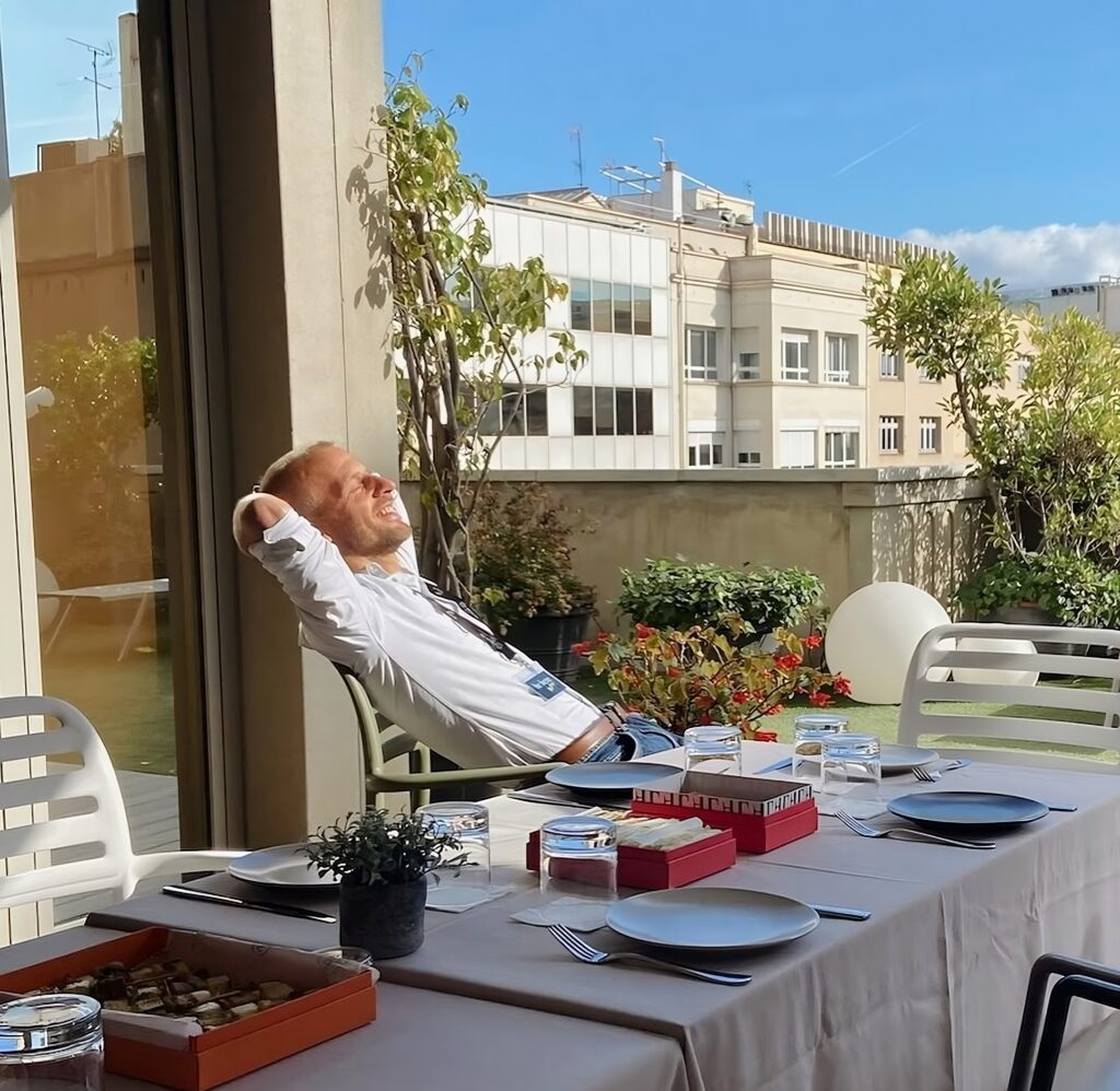 Cómo mantener la productividad y la motivación en verano sin renunciar al bienestar